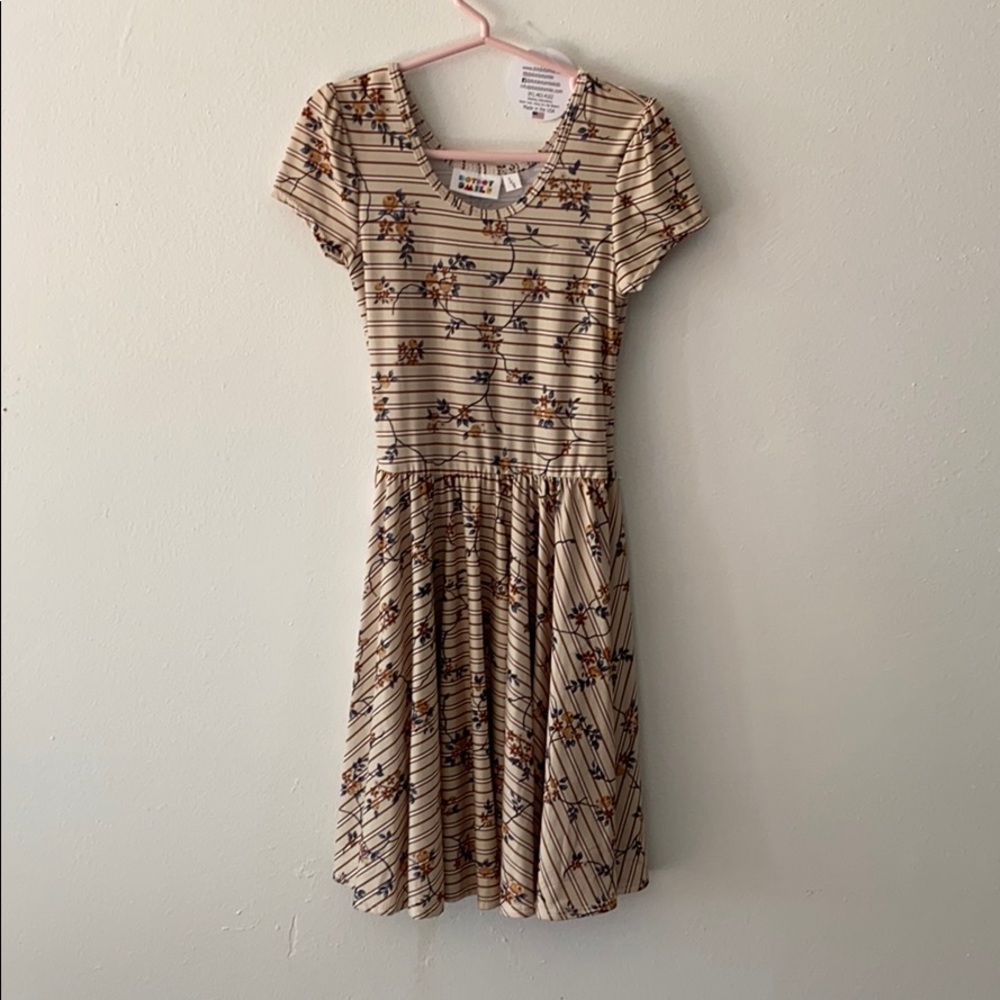 DotDotSmile twirl dress